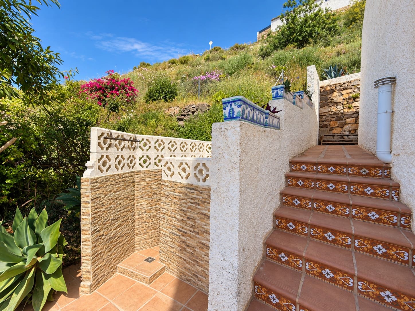 Chalet de 3 habitaciones en Salobreña en venta con piscina garaje - 355.000 € (Ref: 10091452)