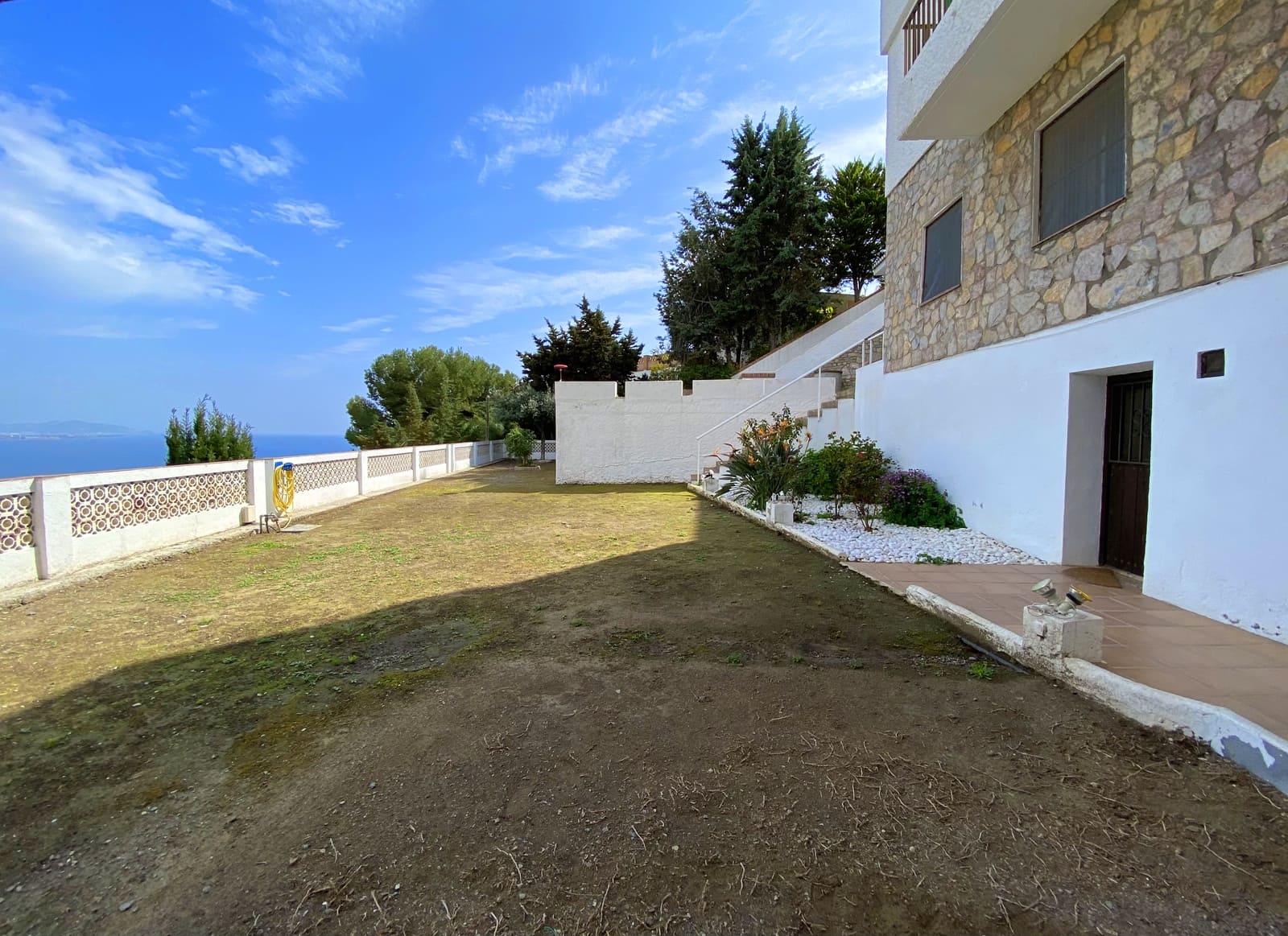 6 sypialnia Willa na sprzedaż w Almunecar z basenem garażem - 750 000 € (Ref: 5951287)