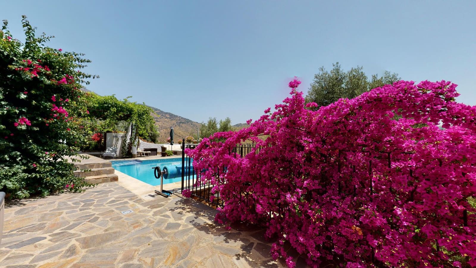 3 soveværelse Finca/Landehus til salg i Orgiva med swimmingpool garage - € 365.000 (Ref: 6035709)