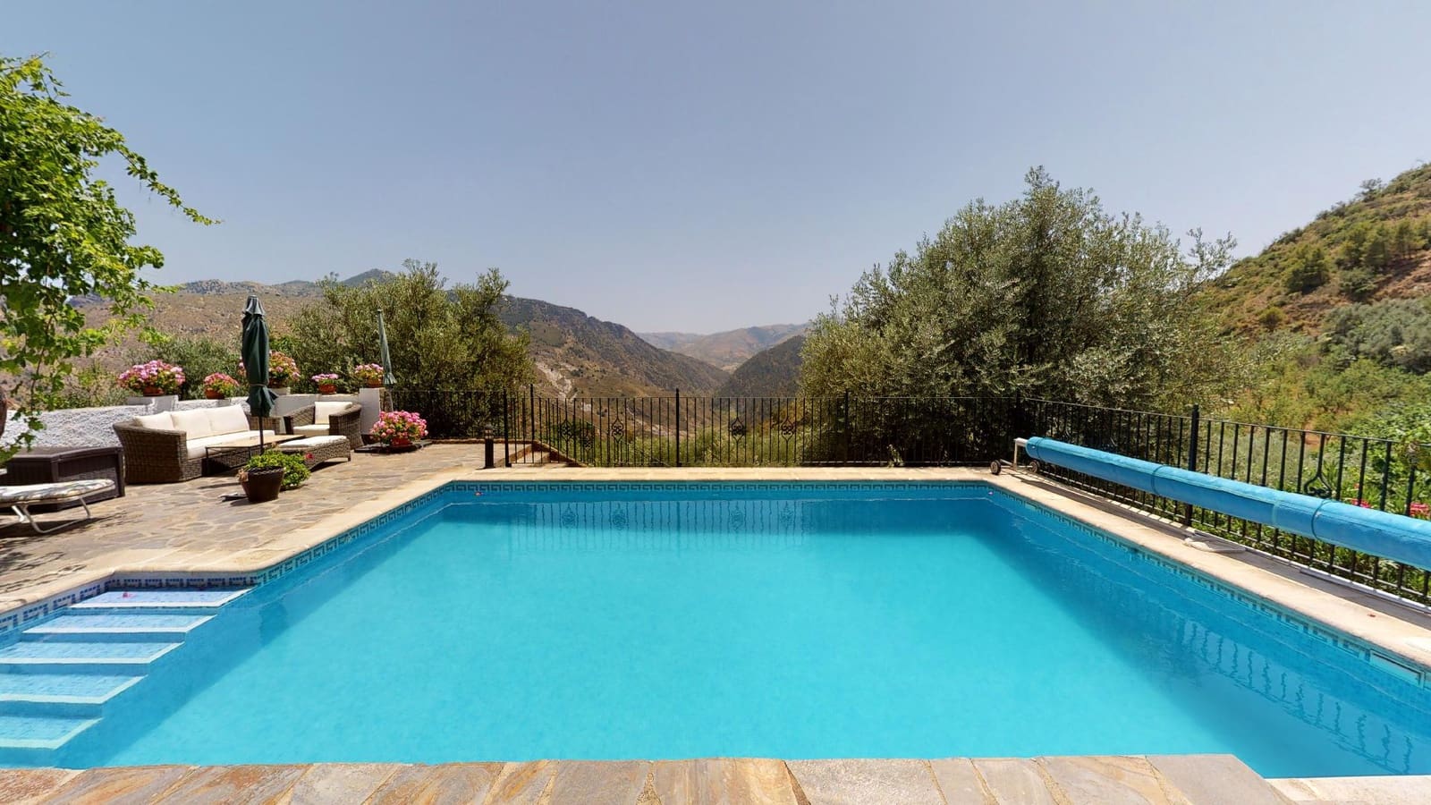 3 soveværelse Finca/Landehus til salg i Orgiva med swimmingpool garage - € 365.000 (Ref: 6035709)