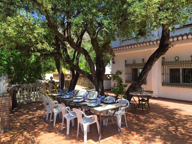 7 sypialnia Finka/Dom wiejski na sprzedaż w Otívar z basenem - 995 000 € (Ref: 6239312)