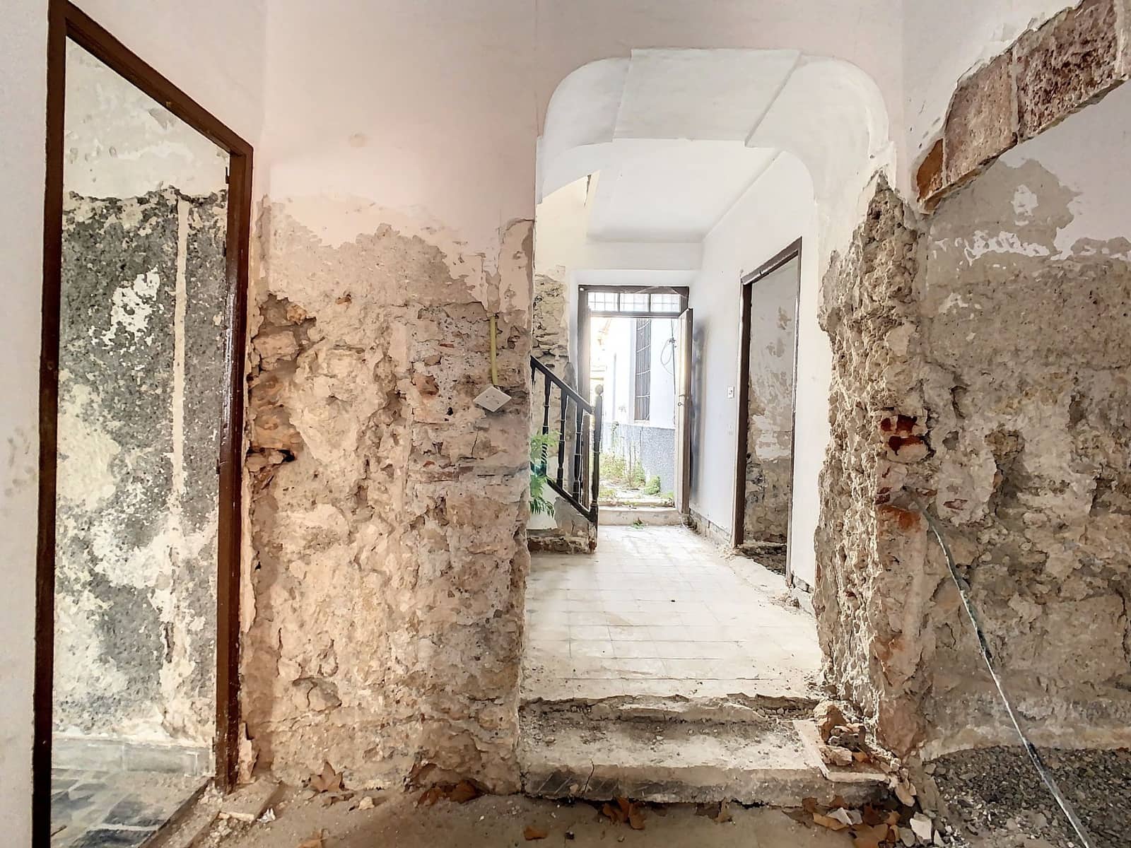 4 slaapkamer Huis te koop in Velez de Benaudalla - € 115.000 (Ref: 6769817)