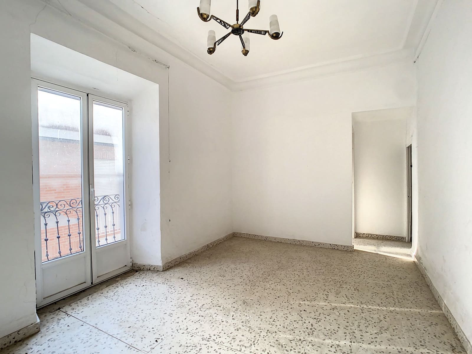 4 slaapkamer Huis te koop in Velez de Benaudalla - € 115.000 (Ref: 6769817)