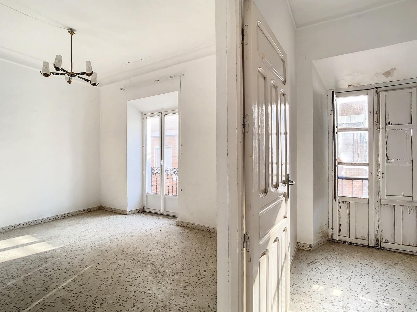4 slaapkamer Huis te koop in Velez de Benaudalla - € 115.000 (Ref: 6769817)