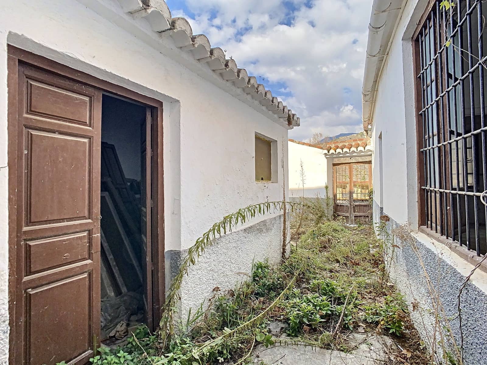 4 slaapkamer Huis te koop in Velez de Benaudalla - € 115.000 (Ref: 6769817)