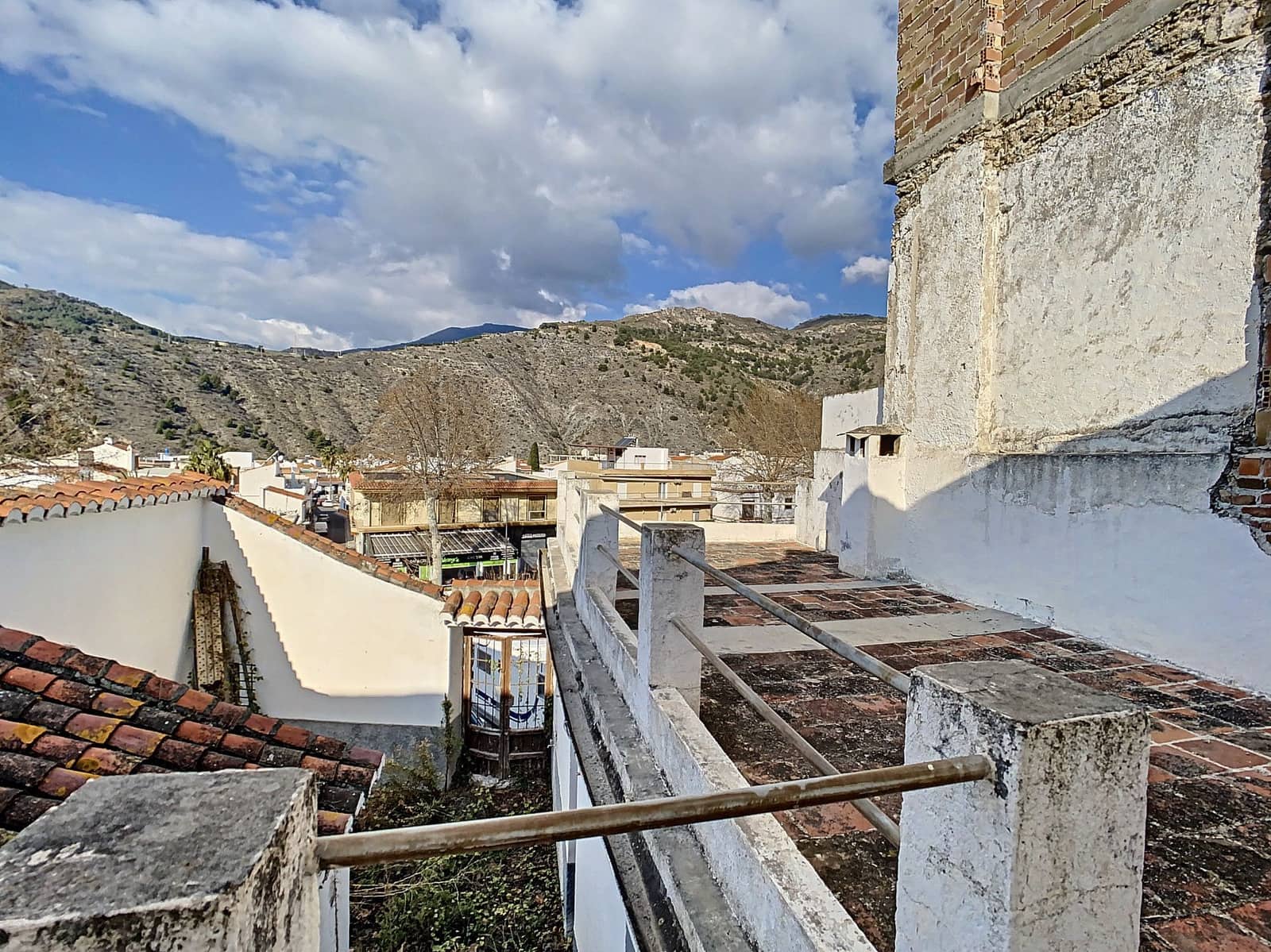 4 slaapkamer Huis te koop in Velez de Benaudalla - € 115.000 (Ref: 6769817)