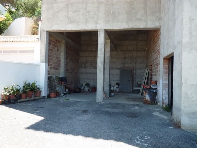 4 bedroom Villa for sale in Almuñécar with pool garage - € 470,000 (Ref: 7041360)