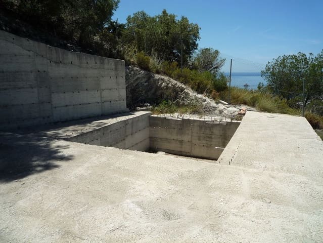 4 bedroom Villa for sale in Almuñécar with pool garage - € 470,000 (Ref: 7041360)