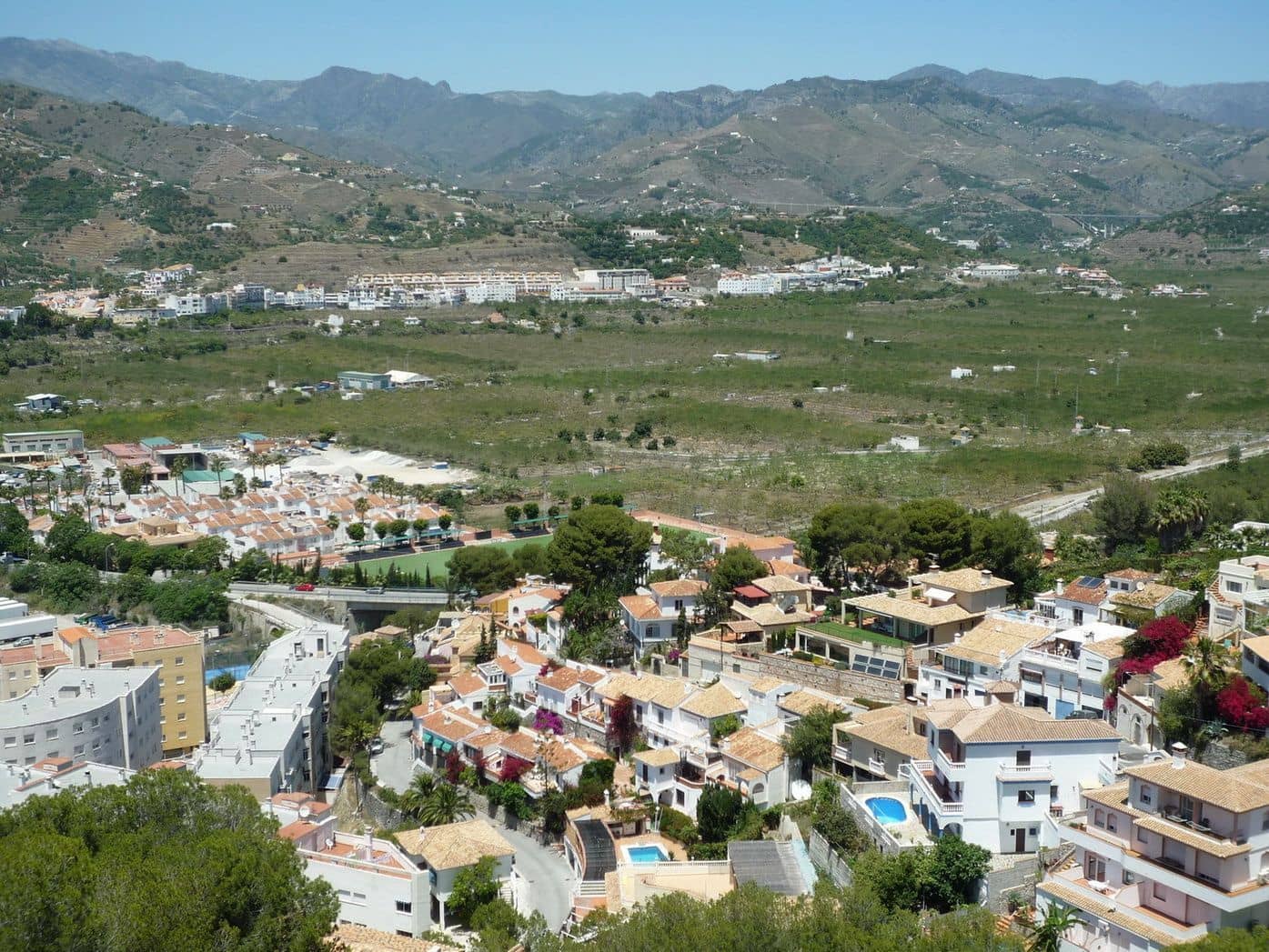 4 bedroom Villa for sale in Almunecar with pool garage - € 470,000 (Ref: 7041360)