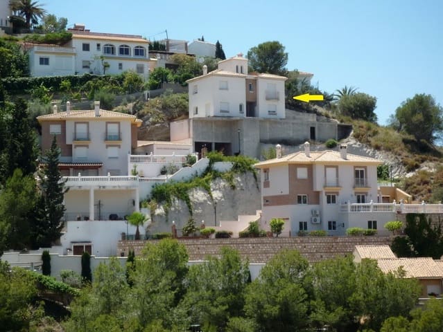 4 sovrum Villa till salu i Almuñécar med pool garage - 470 000 € (Ref: 7041360)
