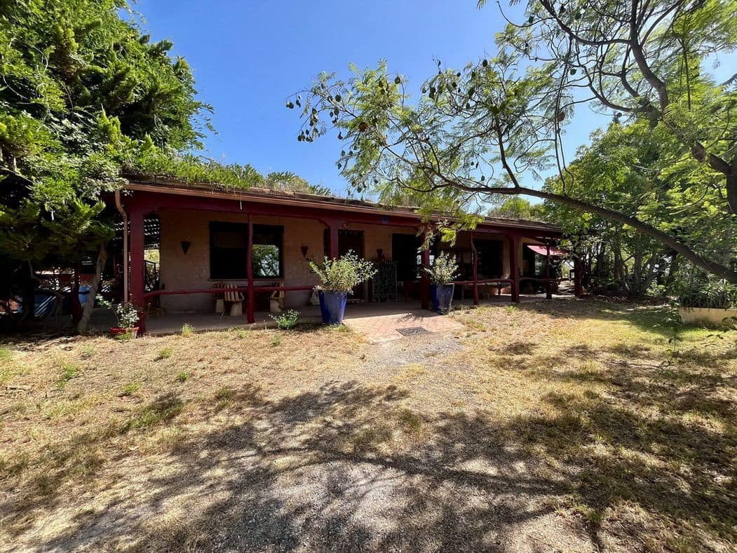 5 soveværelse Finca/Landehus til salg i Maro med swimmingpool - € 1.250.000 (Ref: 7747771)