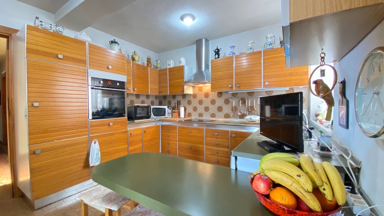 6 bedroom Villa for sale in Almunecar with pool garage - € 650,000 (Ref: 8206798)
