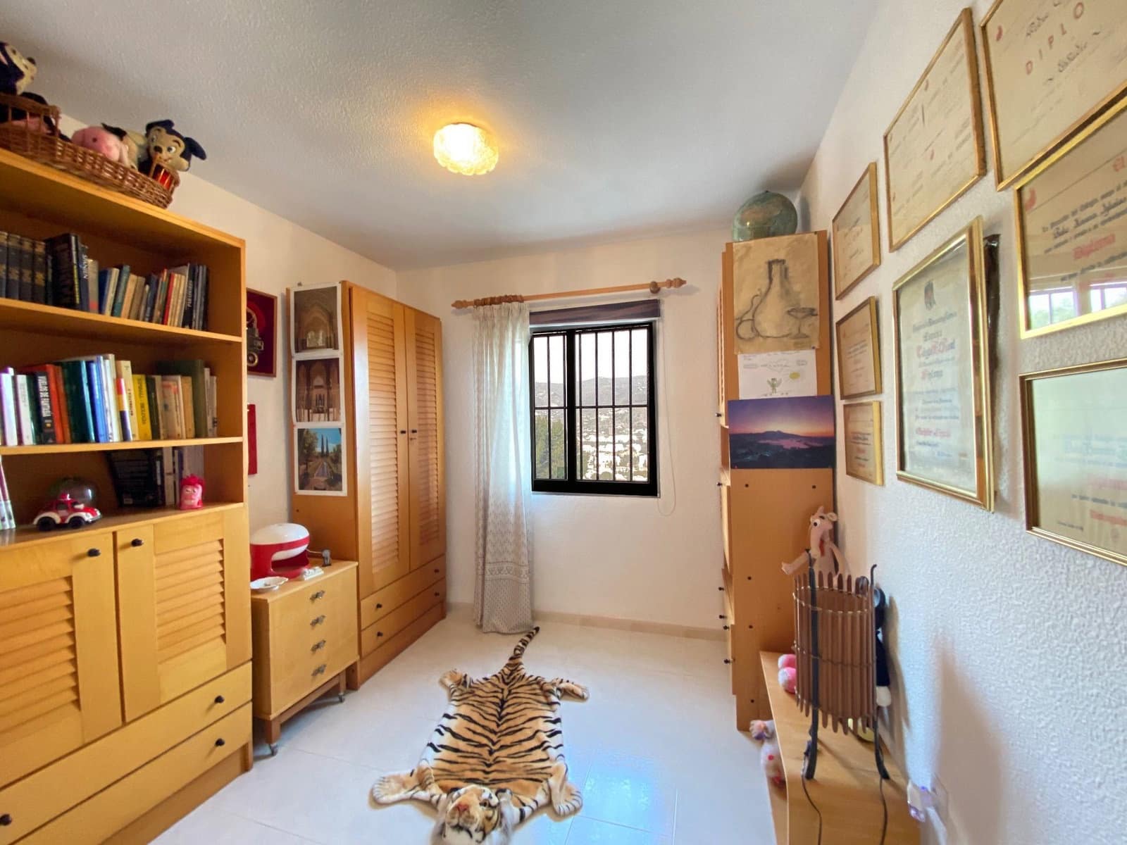 6 bedroom Villa for sale in Almunecar with pool garage - € 650,000 (Ref: 8206798)