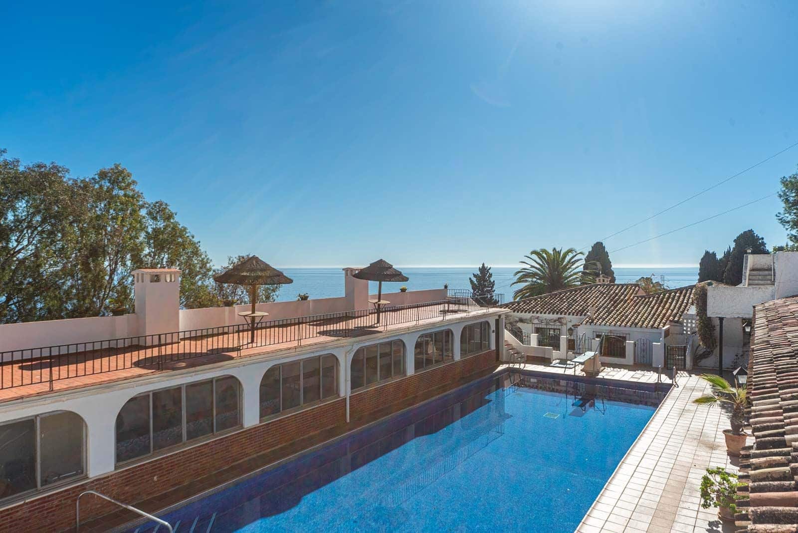 3 soverom Villa til salgs i Almunecar med svømmebasseng garasje - € 575 000 (Ref: 8243232)