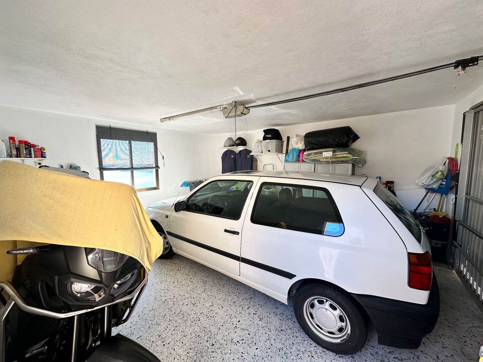 2 soveværelse Villa til salg i Cotobro med swimmingpool garage - € 485.000 (Ref: 8331865)