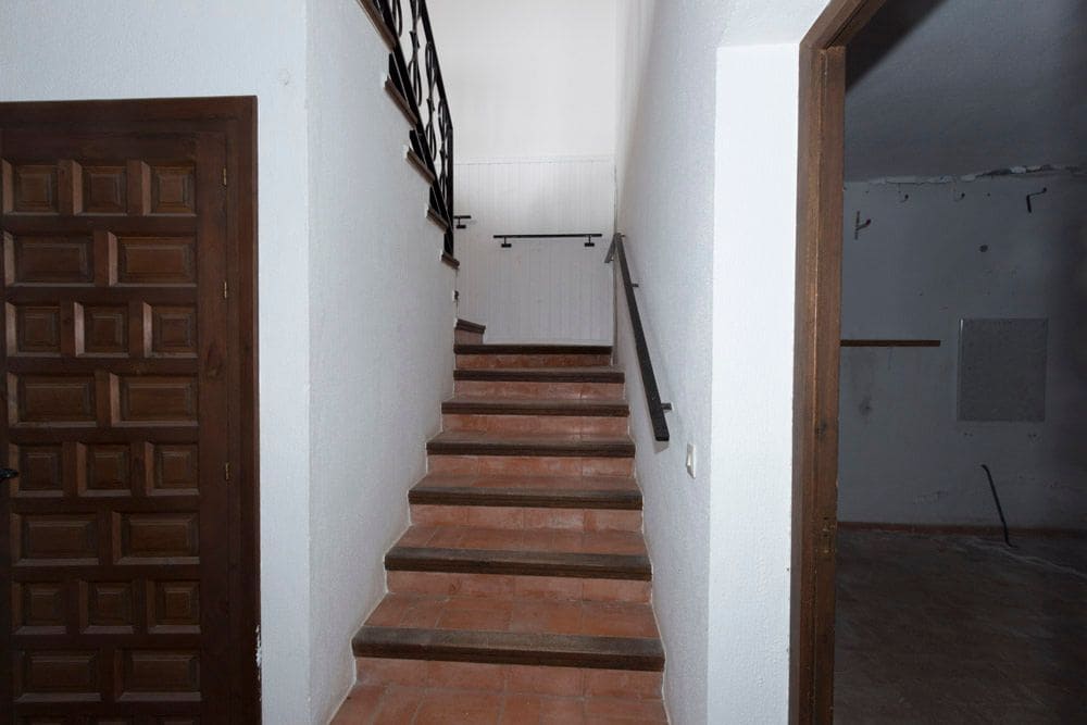 5 chambre Villa/Maison à vendre à Almunecar avec garage - 595 000 € (Ref: 9236397)