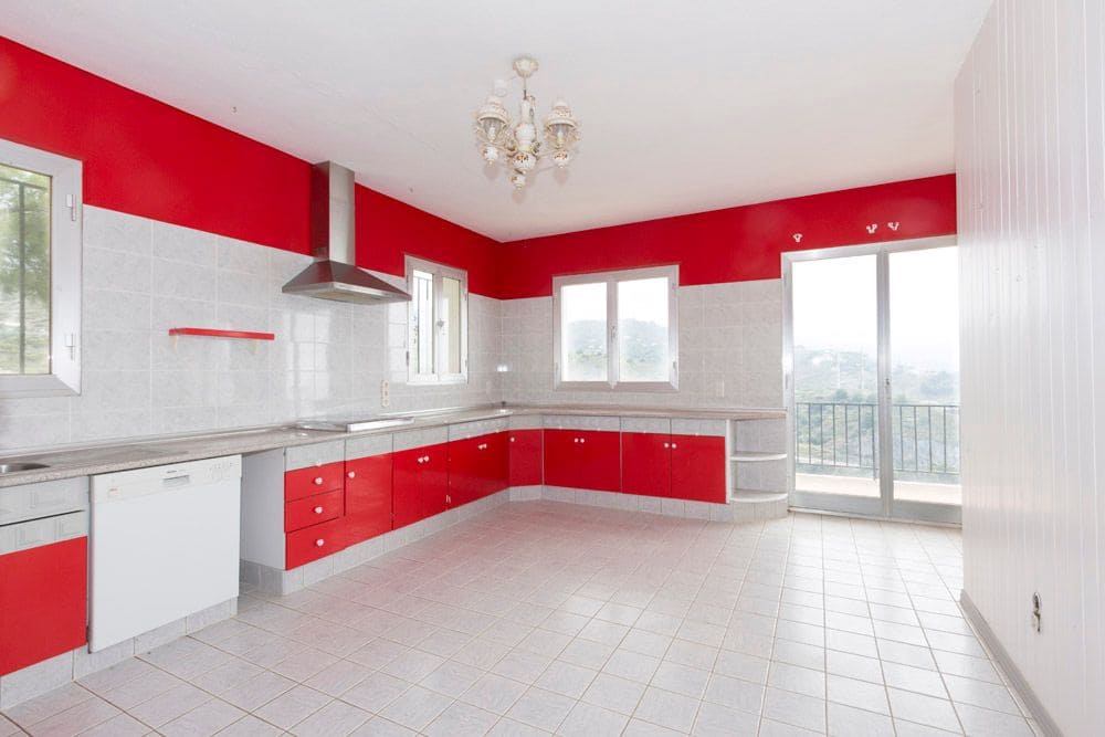 5 soveværelse Villa til salg i Almunecar med garage - € 595.000 (Ref: 9236397)