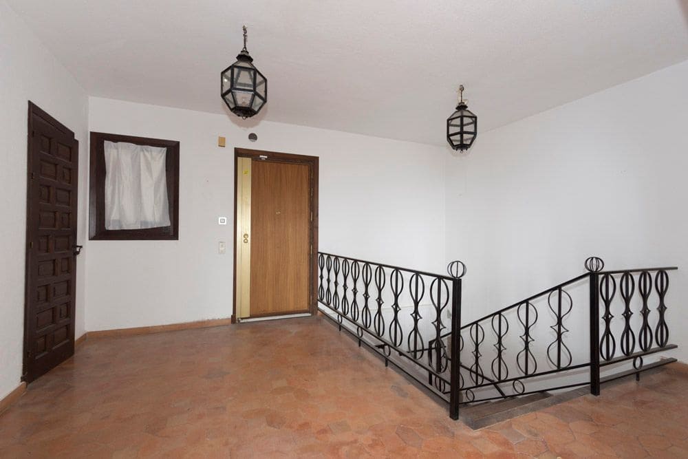 5 soveværelse Villa til salg i Almunecar med garage - € 595.000 (Ref: 9236397)