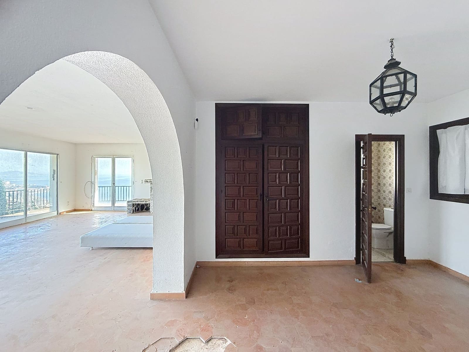 5 chambre Villa/Maison à vendre à Almunecar avec garage - 595 000 € (Ref: 9236397)