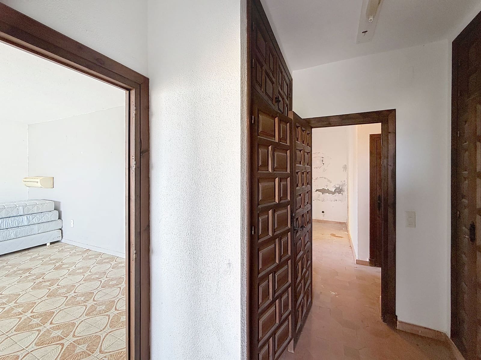 5 chambre Villa/Maison à vendre à Almunecar avec garage - 595 000 € (Ref: 9236397)