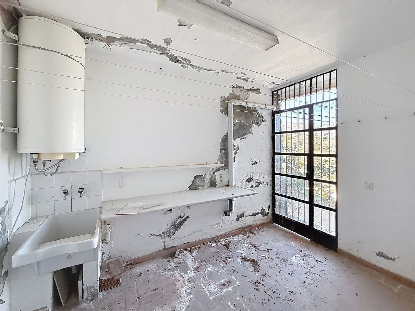 5 chambre Villa/Maison à vendre à Almunecar avec garage - 595 000 € (Ref: 9236397)