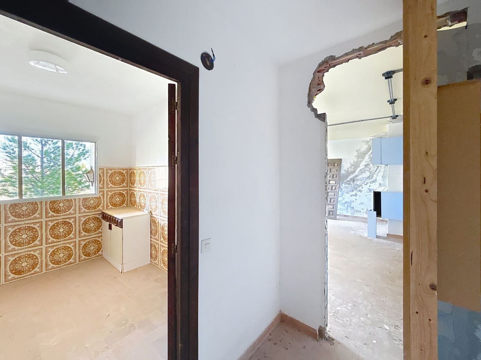 5 chambre Villa/Maison à vendre à Almunecar avec garage - 595 000 € (Ref: 9236397)