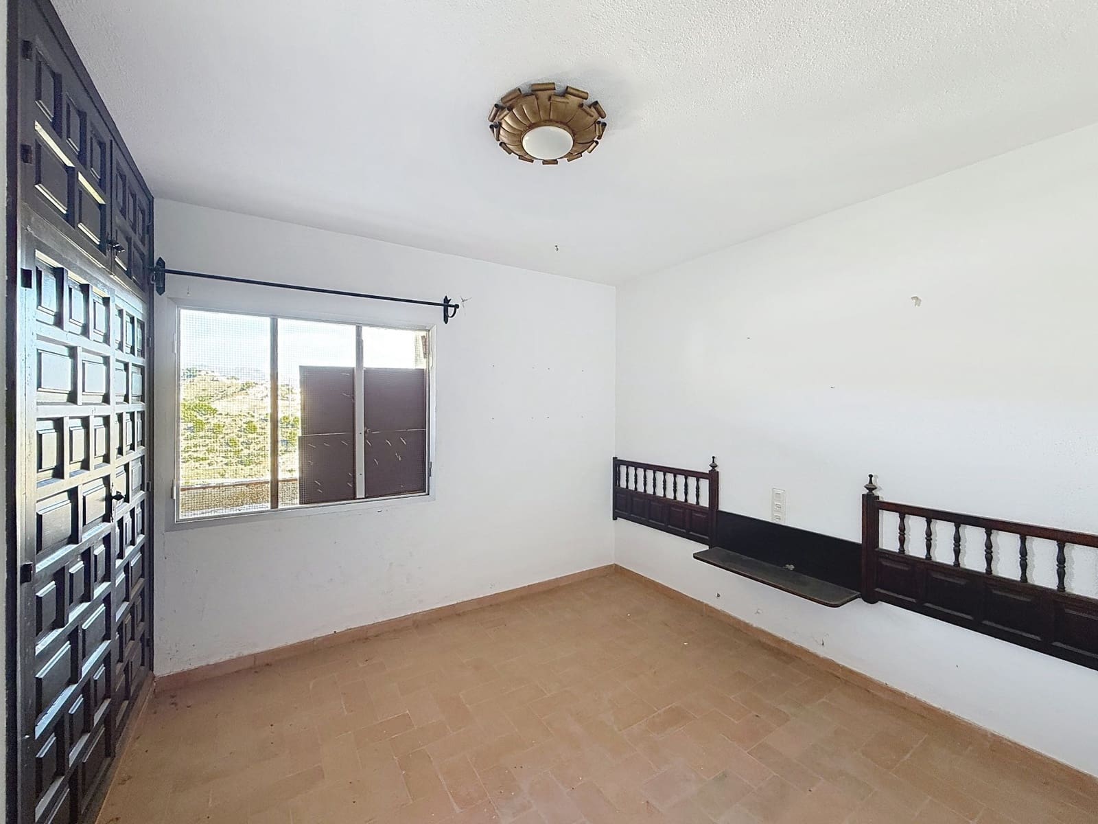 5 chambre Villa/Maison à vendre à Almunecar avec garage - 595 000 € (Ref: 9236397)