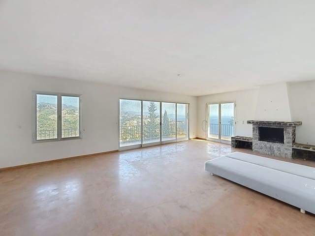 5 soverom Villa til salgs i Almuñécar med garasje - € 595 000 (Ref: 9236397)