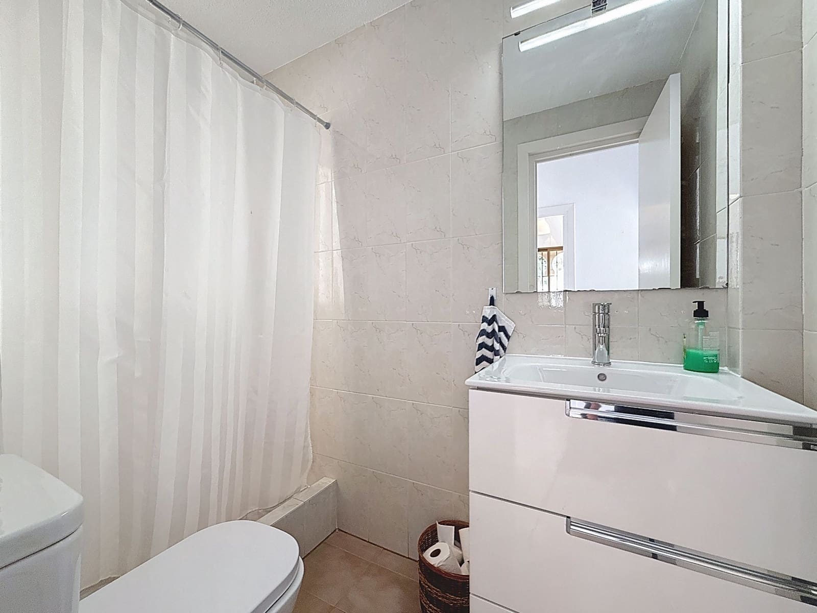 2 quarto Apartamento para venda em La Herradura com piscina garagem - 350 000 € (Ref: 9257104)