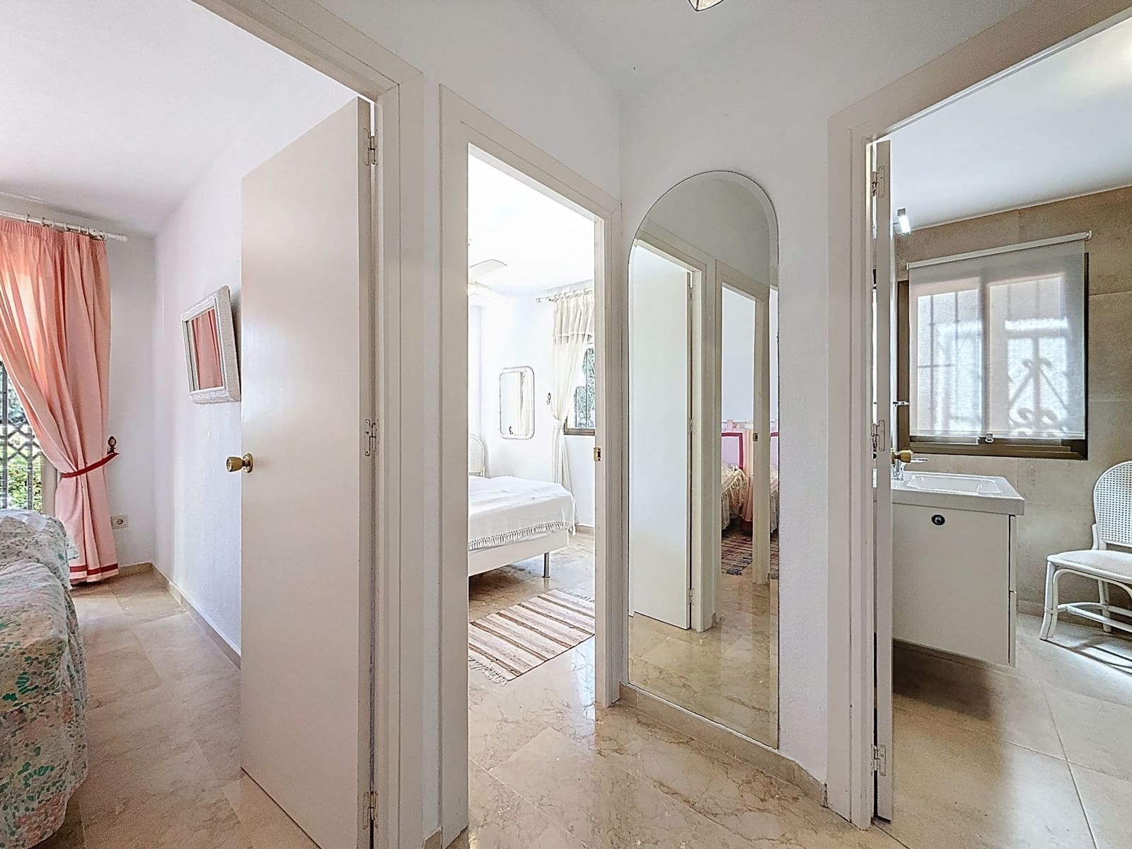 2 quarto Apartamento para venda em La Herradura com piscina garagem - 350 000 € (Ref: 9257104)