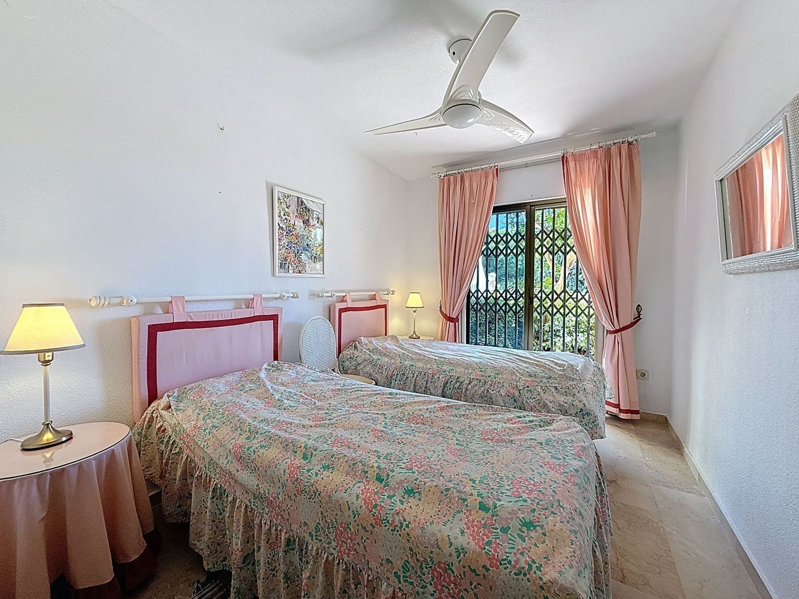 2 quarto Apartamento para venda em La Herradura com piscina garagem - 350 000 € (Ref: 9257104)