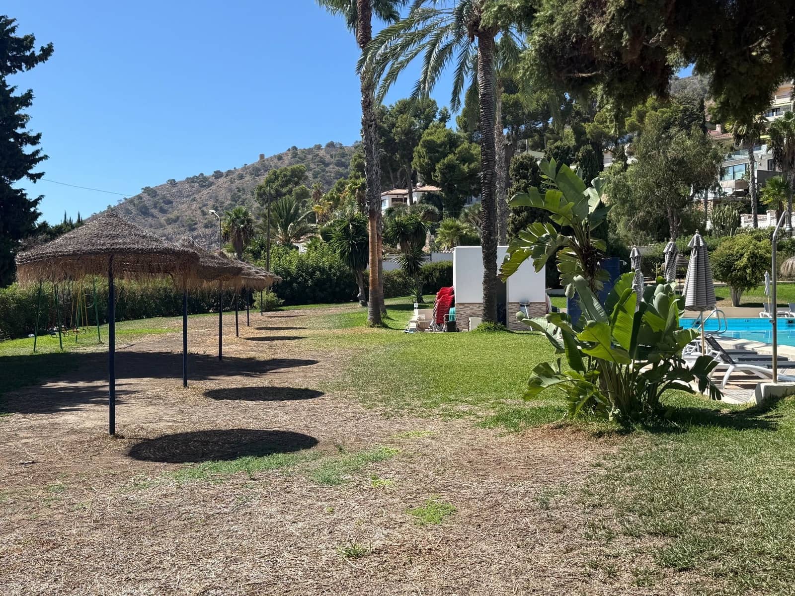 2 quarto Apartamento para venda em La Herradura com piscina garagem - 350 000 € (Ref: 9257104)