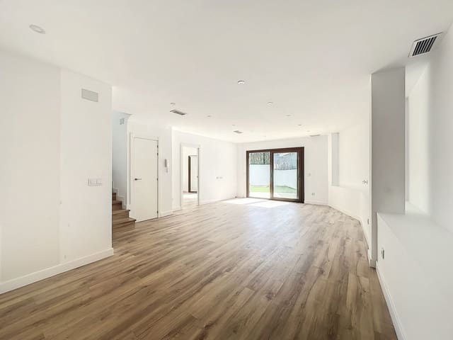 4 soveværelse Villa til salg i Almuñécar - € 355.000 (Ref: 9257105)