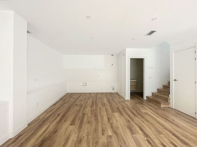 4 soveværelse Villa til salg i Almuñécar - € 355.000 (Ref: 9257105)