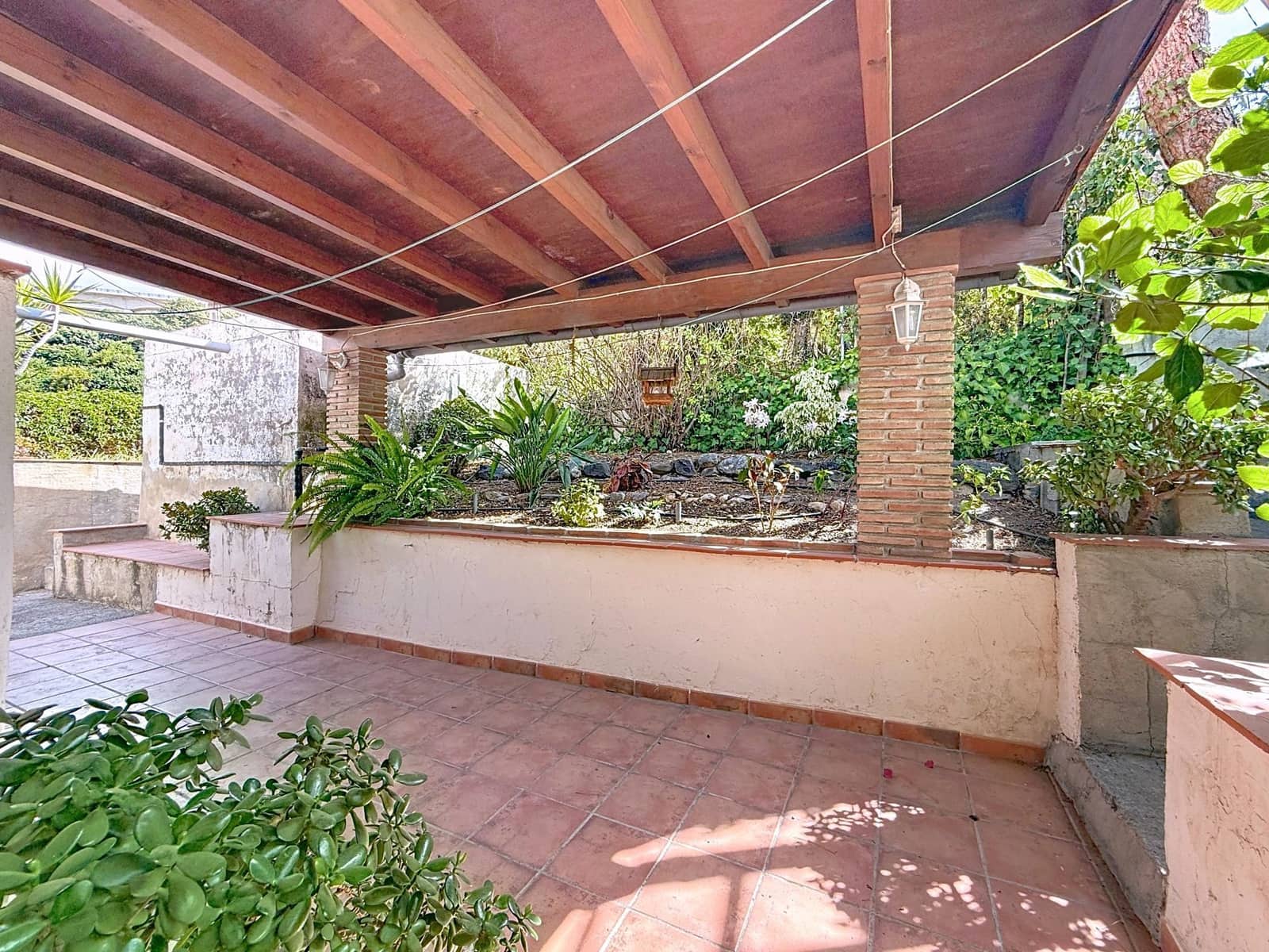 3 chambre Finca/Maison de Campagne à vendre à Almunecar avec garage - 275 000 € (Ref: 9272334)