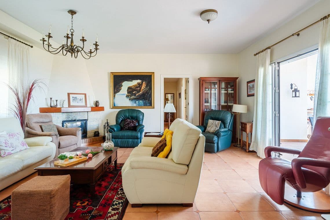 4 soveværelse Villa til salg i Velilla med garage - € 599.000 (Ref: 9303334)