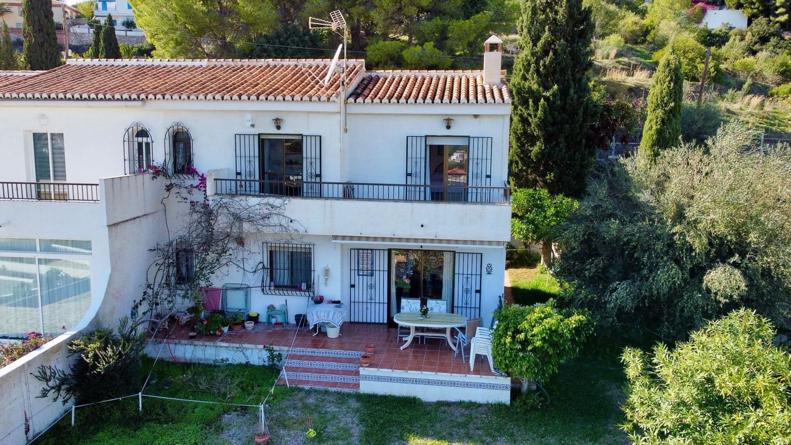 3 soveværelse Villa til salg i La Herradura med garage - € 650.000 (Ref: 9413766)