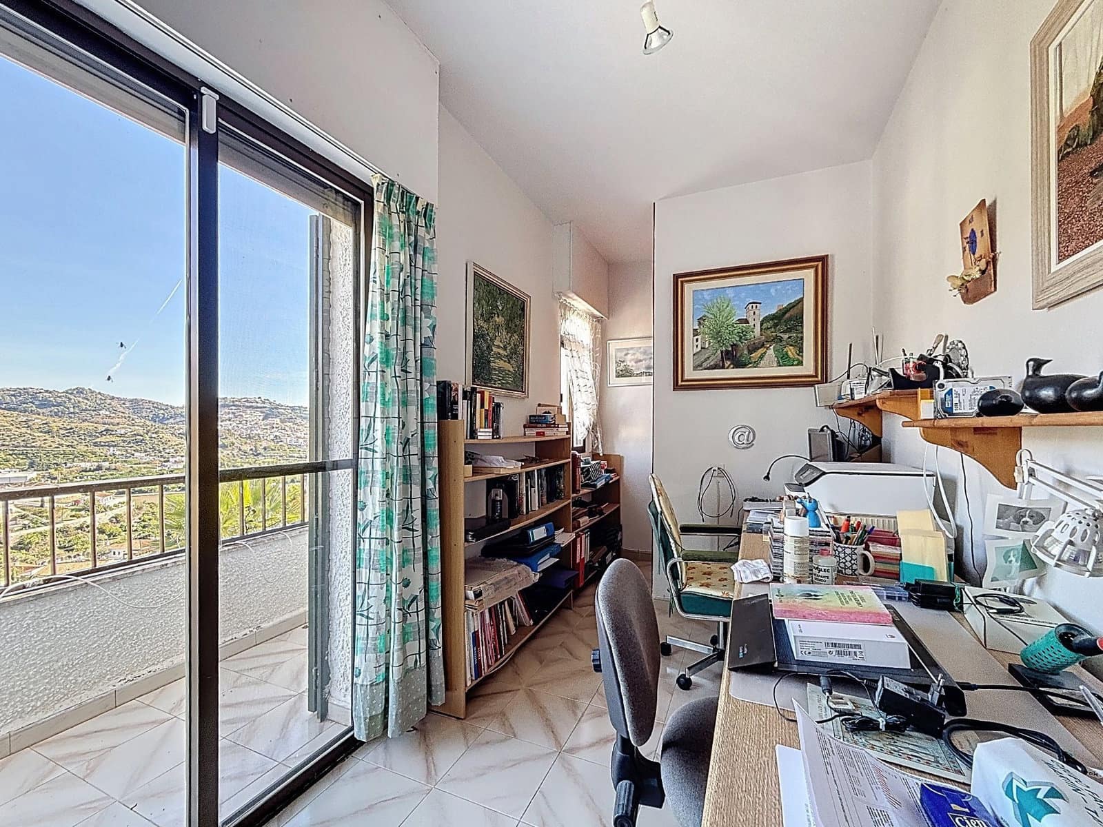 3 soveværelse Villa til salg i La Herradura med swimmingpool garage - € 575.000 (Ref: 9413766)