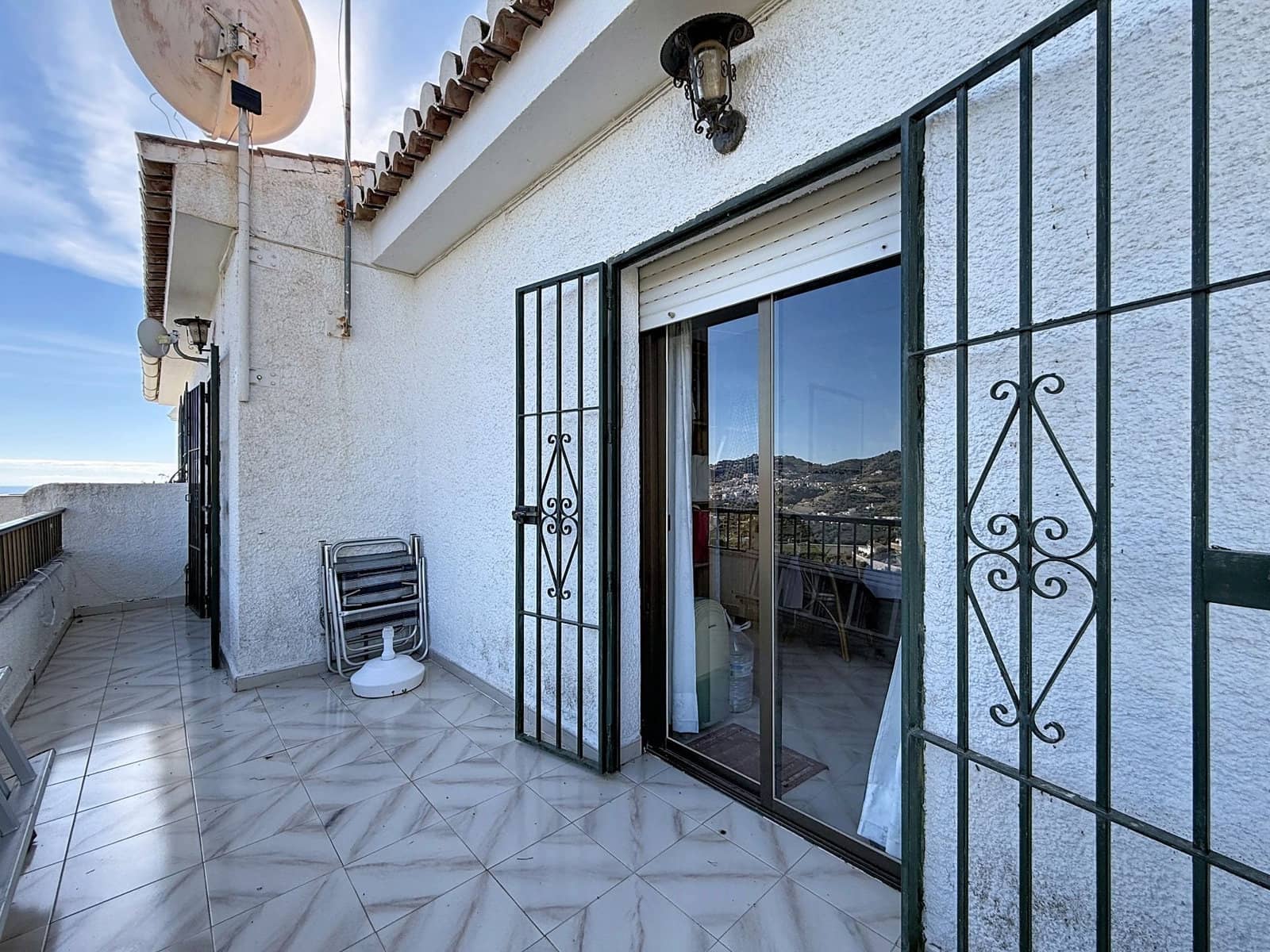 3 soveværelse Villa til salg i La Herradura med swimmingpool garage - € 575.000 (Ref: 9413766)