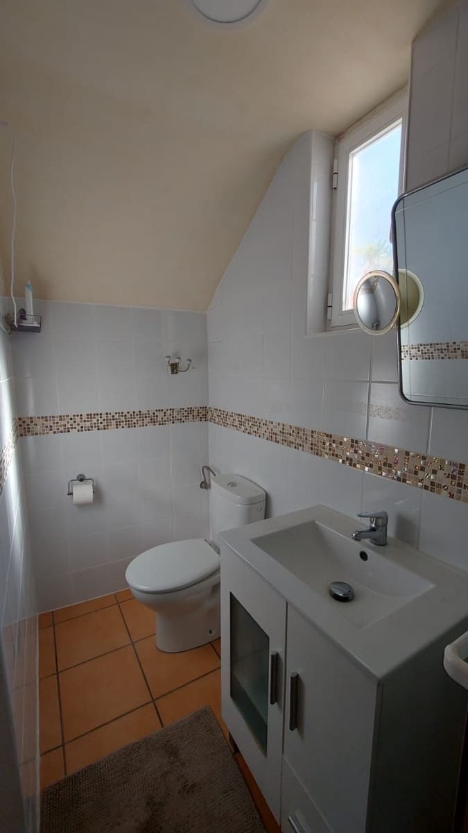 2 soveværelse Villa til salg i Velilla med swimmingpool garage - € 380.000 (Ref: 9438559)