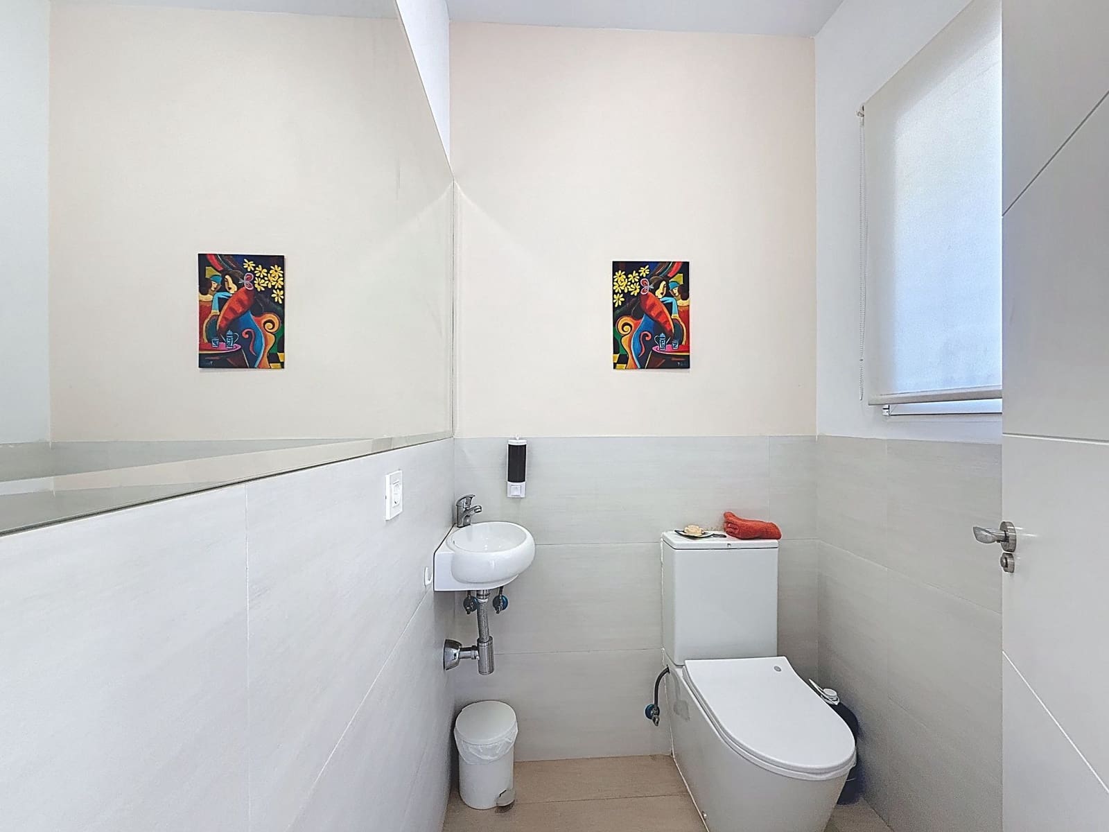 2 makuuhuone Huvila myytävänä paikassa Cotobro mukana 
autotalli - 570 000 € (Ref: 9461859)