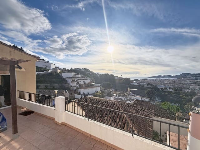 3 chambre Villa/Maison à vendre à Almuñécar avec piscine garage - 275 000 € (Ref: 9651715)