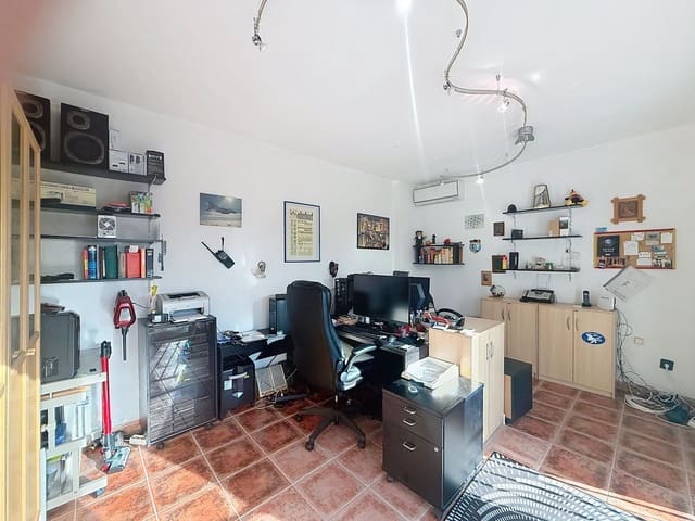 3 chambre Villa/Maison à vendre à Almuñécar avec piscine garage - 275 000 € (Ref: 9651715)
