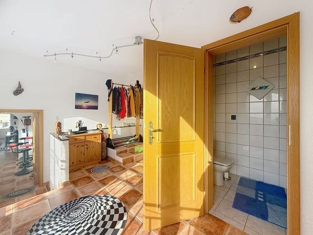 3 chambre Villa/Maison à vendre à Almuñécar avec piscine garage - 275 000 € (Ref: 9651715)