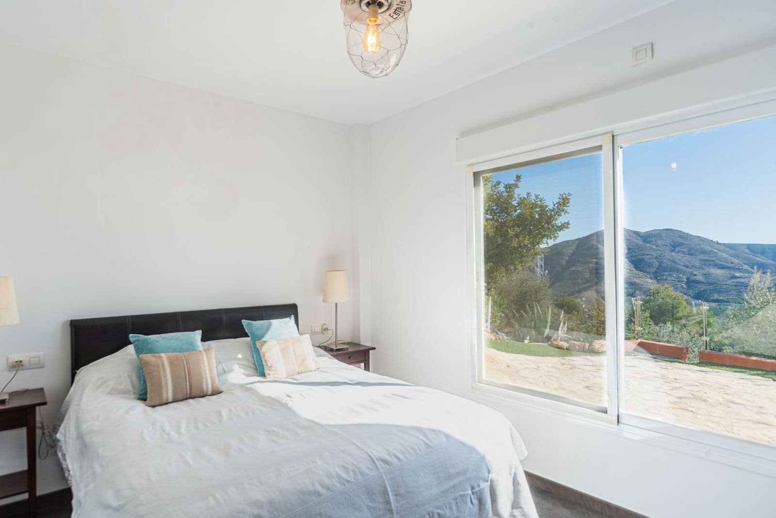 Finca/Casa Rural de 2 habitaciones en Almuñécar en venta con piscina garaje - 295.000 € (Ref: 9726536)