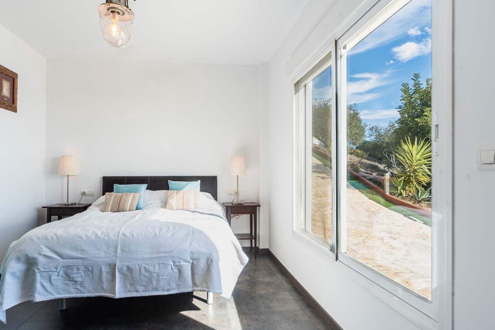 Finca/Casa Rural de 2 habitaciones en Almuñécar en venta con piscina garaje - 295.000 € (Ref: 9726536)