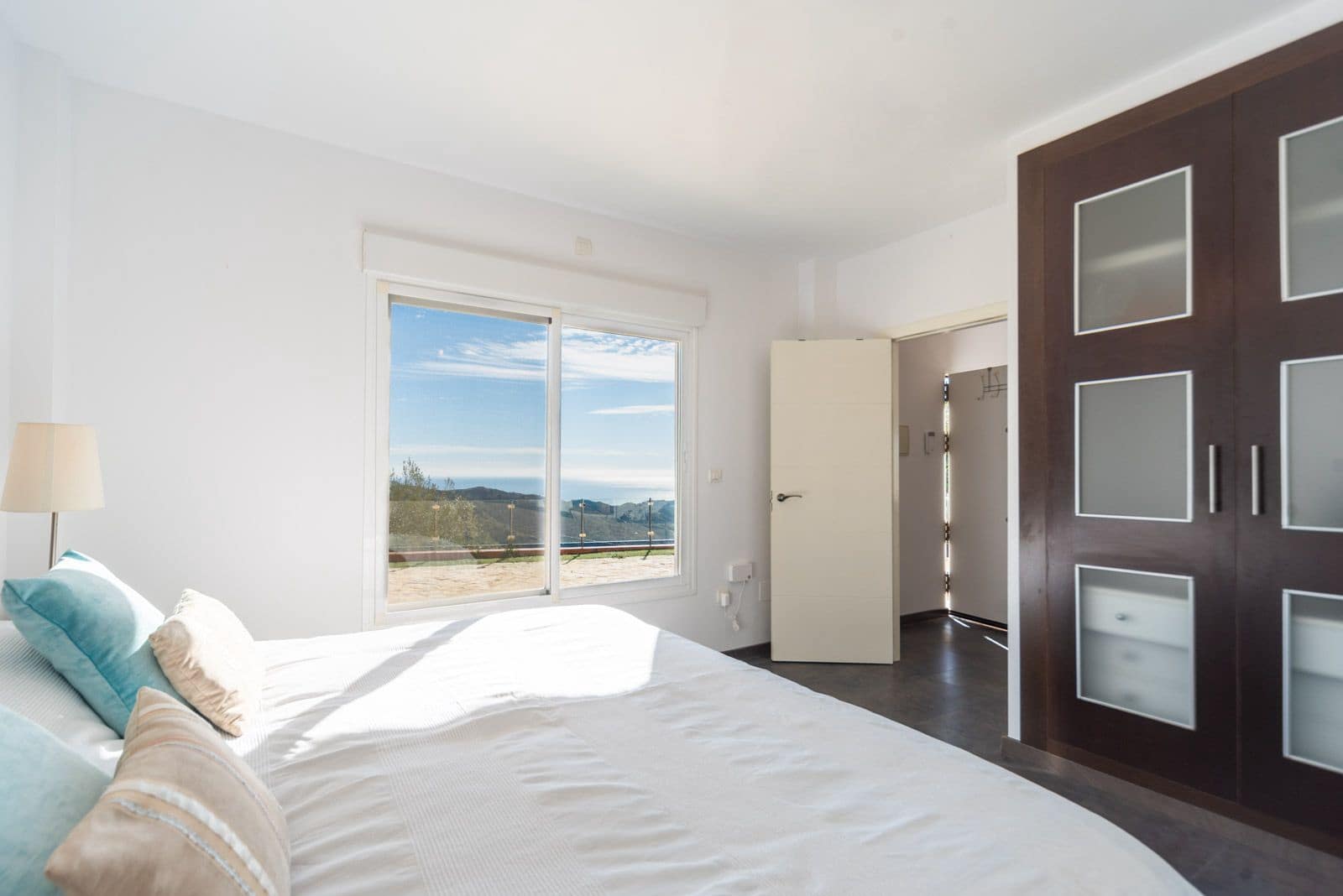 Finca/Casa Rural de 2 habitaciones en Almuñécar en venta con piscina garaje - 295.000 € (Ref: 9726536)