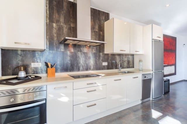 2 slaapkamer Finca/Landhuis te koop in Almuñécar met zwembad garage - € 295.000 (Ref: 9726536)