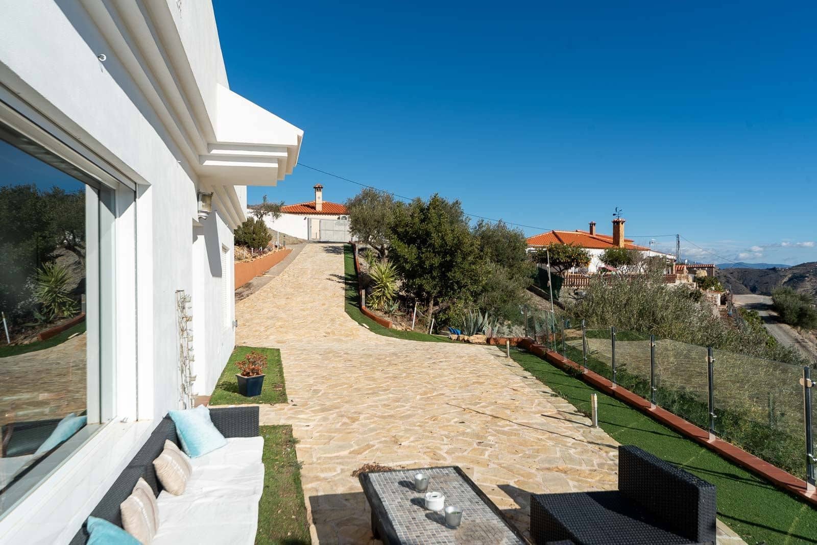 Finca/Casa Rural de 2 habitaciones en Almuñécar en venta con piscina garaje - 295.000 € (Ref: 9726536)