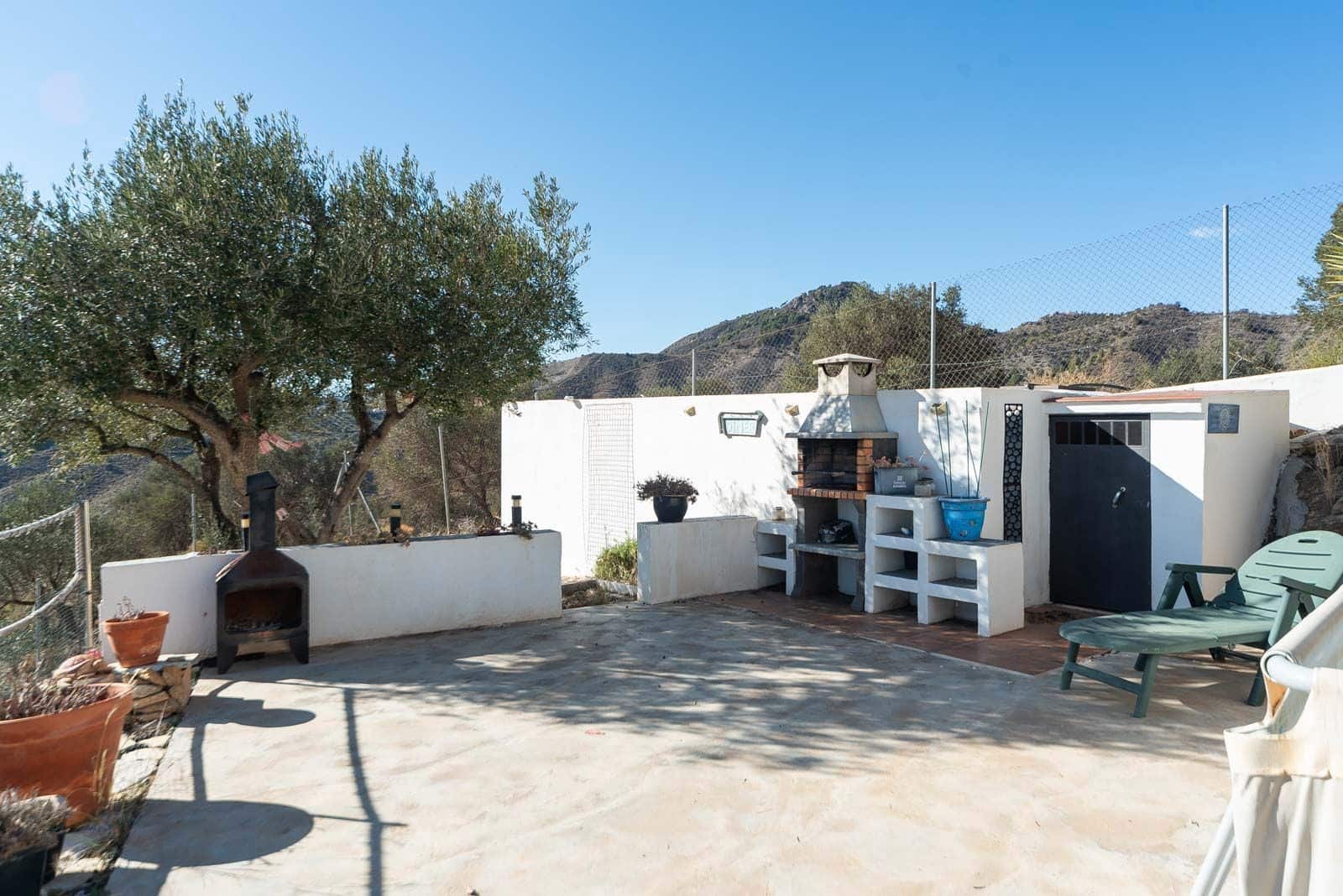 Finca/Casa Rural de 2 habitaciones en Almuñécar en venta con piscina garaje - 295.000 € (Ref: 9726536)